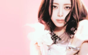 YUNA Drops Debut Solo EP 'Ice Cream' as Second ITZY Member to Go Solo