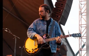 Noah Kahan Explores Fame and Roots in New Album The Great Divide