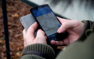 Last-Minute Hotel Deals: 7 Apps That Actually Save You Money
