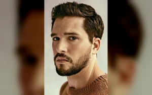 Kit Harington Replaces Nicholas Hoult as Gilderoy Lockhart in HBO’s Harry Potter Series