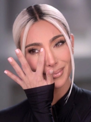Fans Baffled After Kim's Tear Appears to Be CGI on 'The Kardashians' 