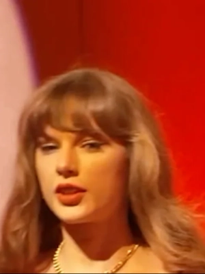Taylor Swift Appears to Be Embarrassed by Travis Kelce's 'Viva Las Vegas' Yelling
