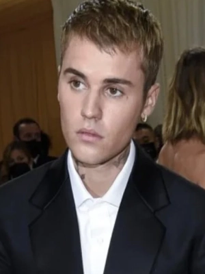 Justin Bieber Unfollows Father-in-Law Stephen Baldwin on Instagram