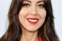SNL Tackles 'The Hunting Wives' with Aubrey Plaza's Wild Guest Spot
