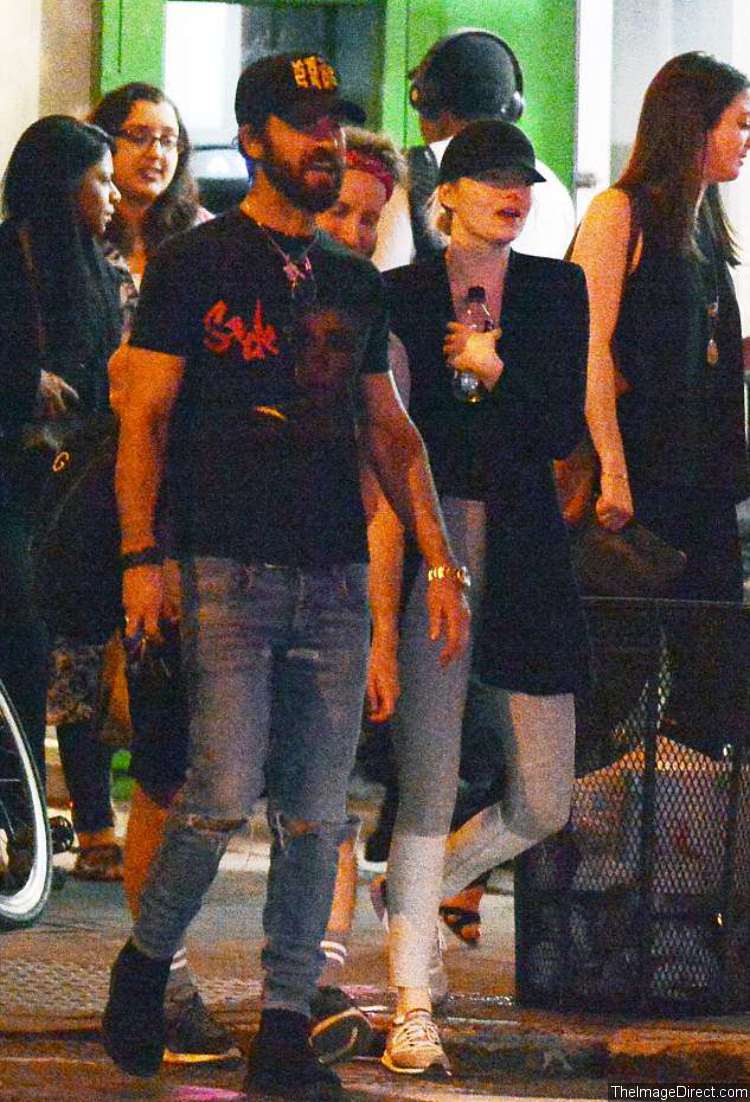 Justin Theroux and Emma Stone spotted on dinner date