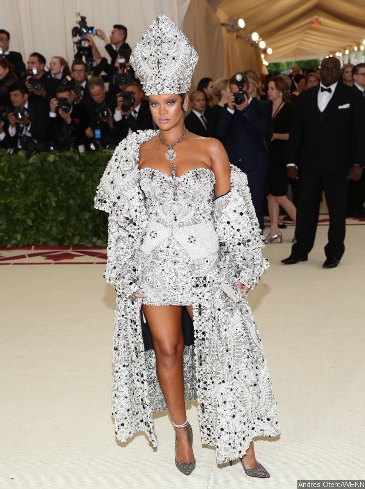 2018 Met Gala's Red Carpet Arrival