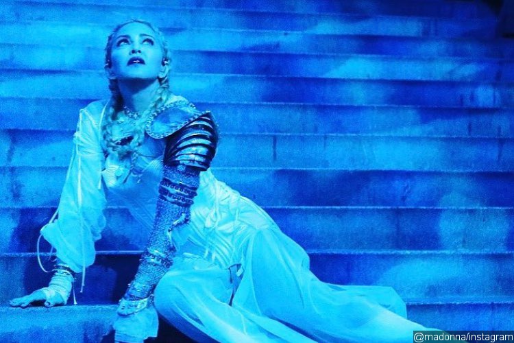 Video: Madonna Plays Surprise Performance at 2018 Met Gala