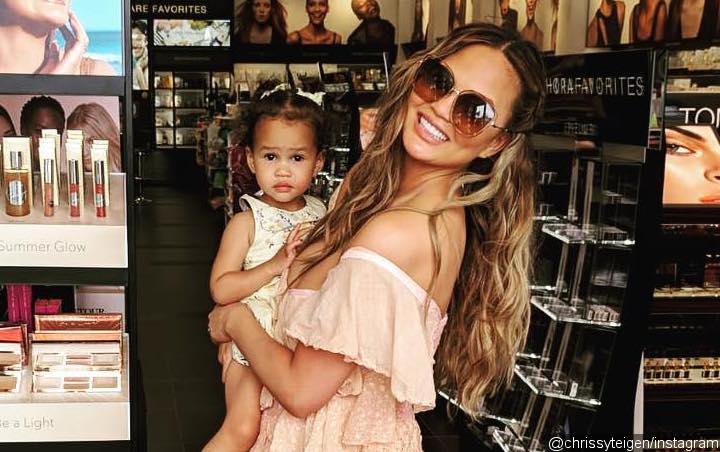 Chrissy Teigen Says Her Daughter Luna Gives Her Style Advice