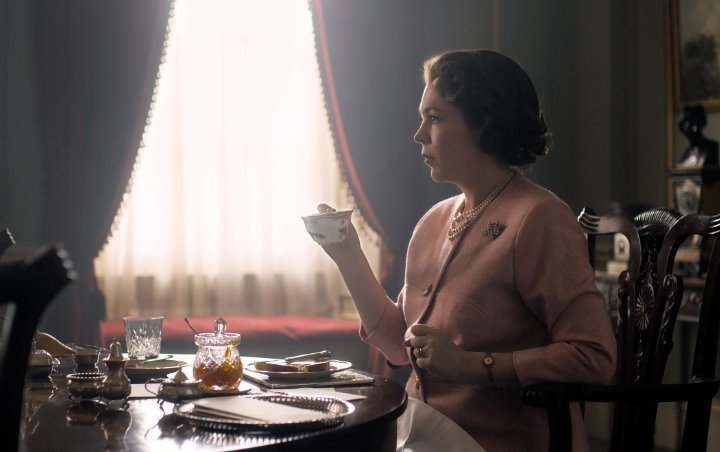 Get the First Look at Olivia Colman on 'The Crown'