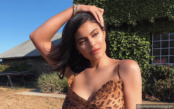 Kylie Jenner Talks About 'Kardashian Curse' in New Interview