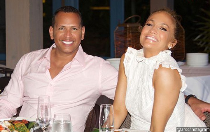 Alex Rodriguez Preparing for the 'Right Moment' to Propose to Jennifer Lopez