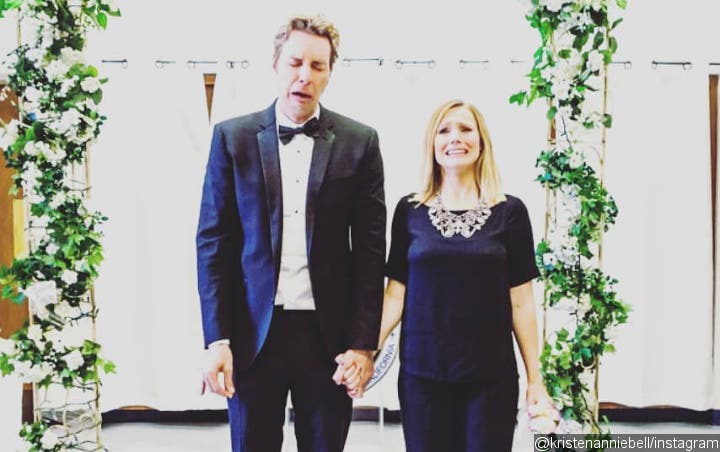 'Proud' Kristen Bell Celebrates Husband Dax Shepard's 14th of Sobriety