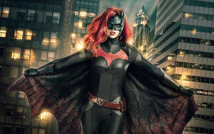 Ruby Rose's Batwoman Looks Fierce in First-Look Photo for Arrowverse Crossover