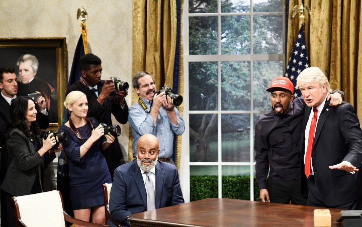 'SNL': Donald Trump Bonding With Kanye West After Realizing the Rapper Is 'Black Me'