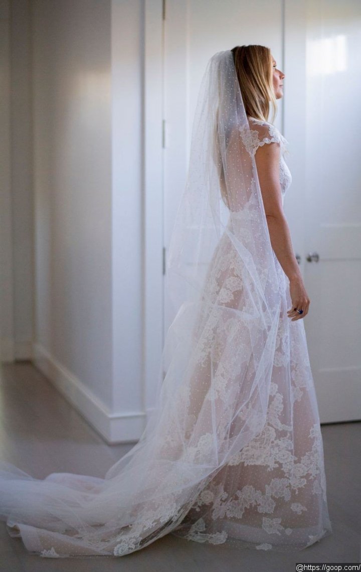 Gwyneth Paltrow and Brad Falchuk's Wedding Photo