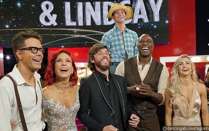 'DWTS' Country Night Recap: Two Celebrities Are Sent Home in Double Elimination