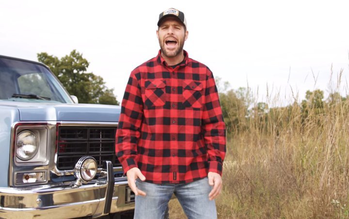 Mike Fisher Spoofs Carrie Underwood's 'Before He Cheats' With Deer-Hunting Twist