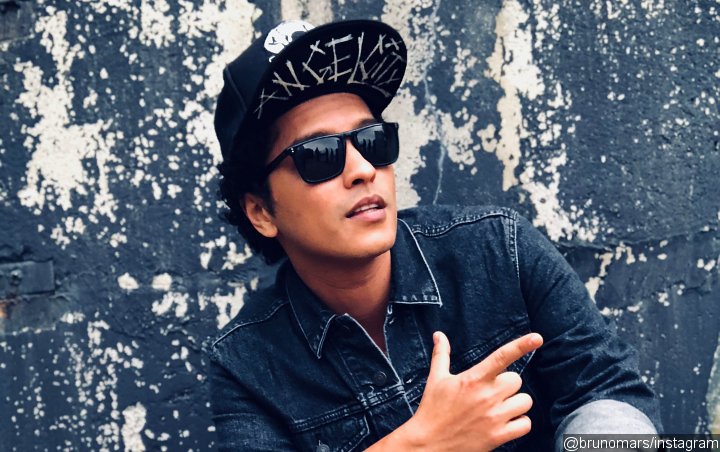 Bruno Mars to Hand Out Thanksgiving Meals to 24,000 Hawaiians 