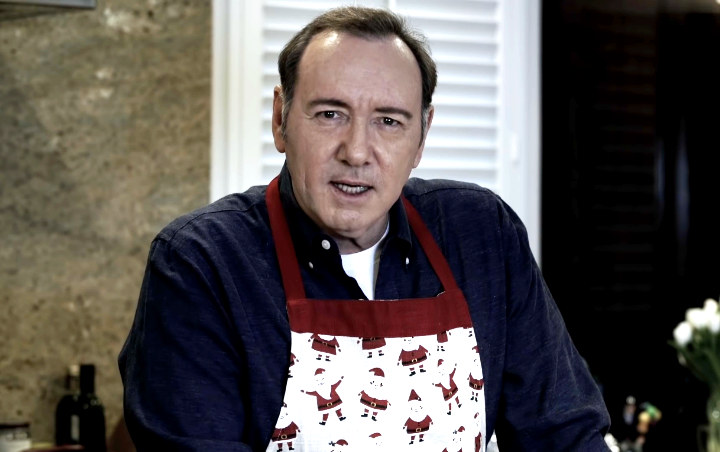 Kevin Spacey Addresses Sexual Assault Allegations as 'House of Cards' Character in Bizarre Video