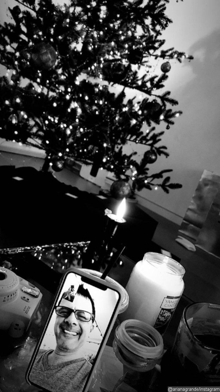 Ariana Grande Reconnects With Estranged Dad on Christmas