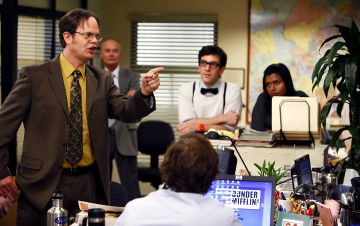 Mindy Kaling Points Out What Possibly Holds 'The Office' Reunion Back