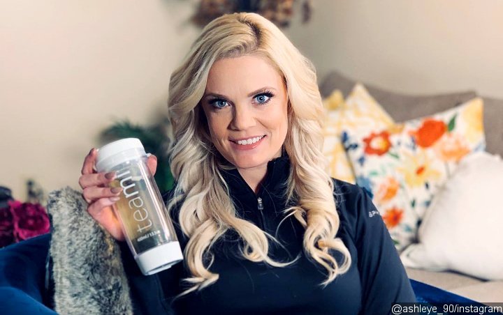 '90 Day Fiance' Star Ashley Martson Cozies Up to Hunky Guy After Filing for Divorce From Jay Smith
