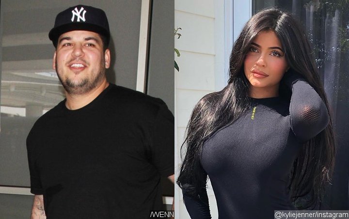 Rob Kardashian Gets Kylie Jenner to Reenact Viral 'Rise and Shine' - Watch the Clip!