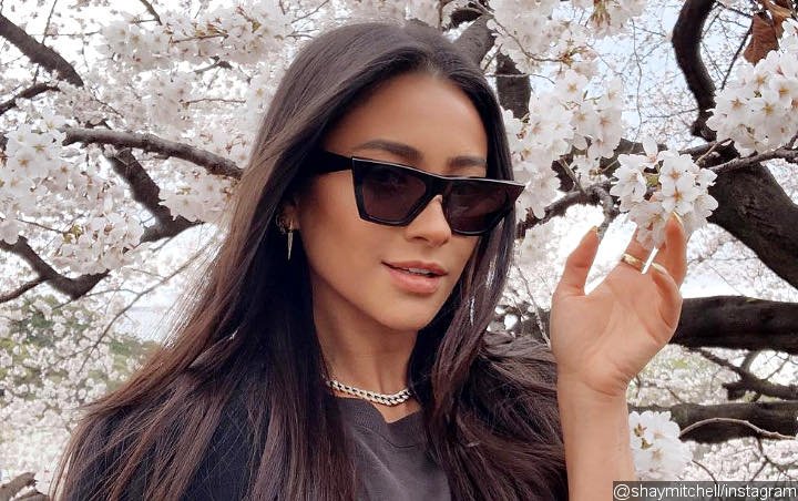 Shay Mitchell Offers Fans a Look at Her 33 Hours of Labor and Delivery