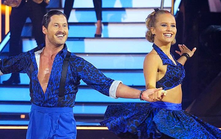 'DWTS' Recap: One Contestant Goes Home Following Tearful Elimination