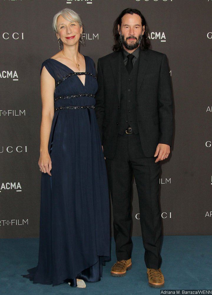 Keanu Reeves Makes Red Carpet Debut With Girlfriend Alexandra Grant