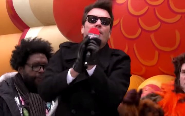 Jimmy Fallon Slammed Over Bad Lip-Sync at Macy's Thanksgiving Parade