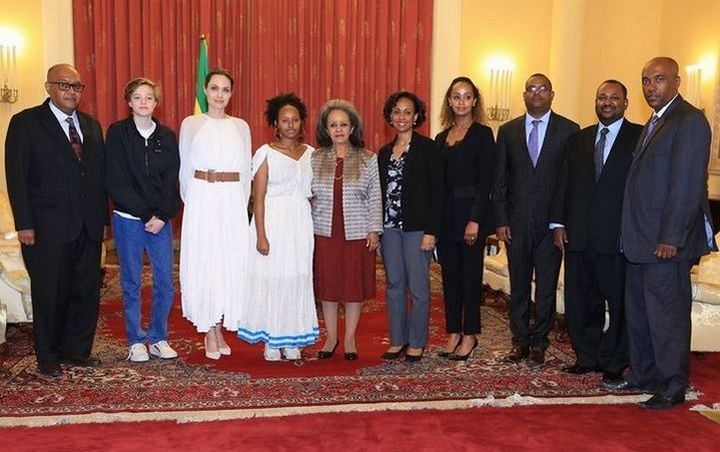 Angelina Jolie Takes Daughter Zahara to Meet Ethiopian First Female President