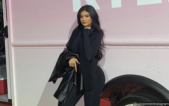 Kylie Jenner Makes Hefty Donation to Australia Bushfire Relief Efforts After Sisters Get Criticized