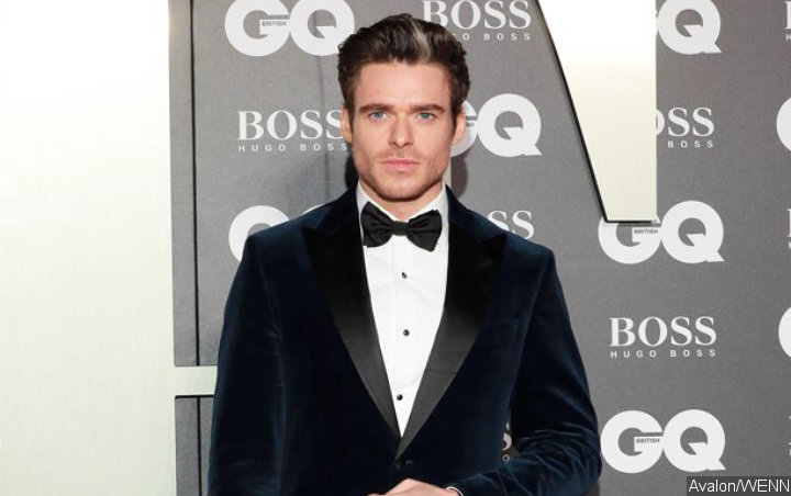 Richard Madden Clowned by Celeb Friends Over Topless Selfie