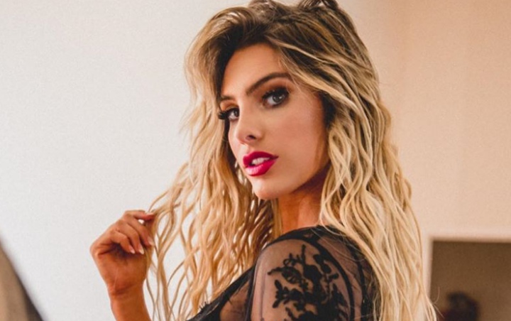 Lele Pons Crashes Into Glass Door in New Video, People Make Fun of Her