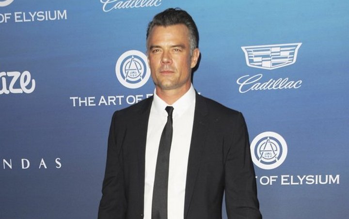 Josh Duhamel Social Distancing in Jungle During First 3 Weeks of Covid-19 Lockdown