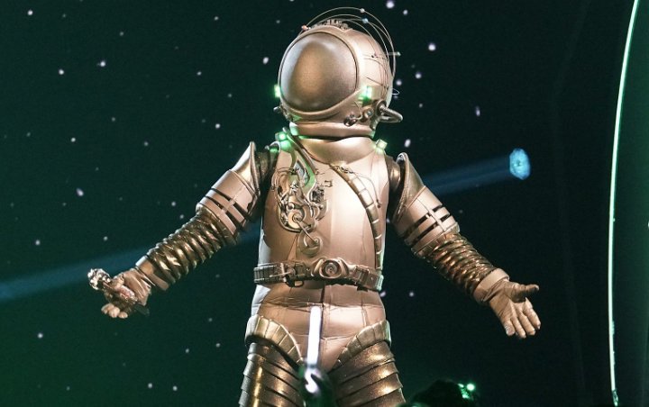 'The Masked Singer' Recap: The Astronaut Is Unmasked as Country Music Star