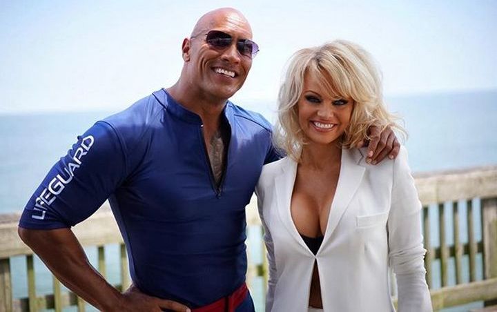 Pamela Anderson Hates Dwayne Johnson's 'Baywatch' Movie