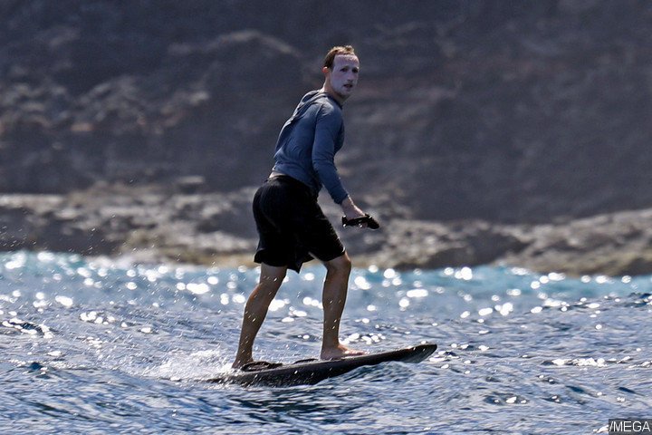 Mark Zuckerberg Surfing in Hawaii
