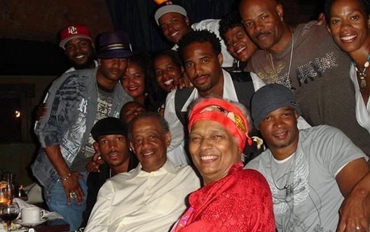 Marlon Wayans Mourning Mother's Death