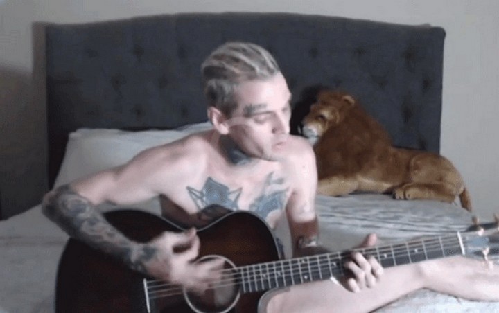 Aaron Carter Takes Shower and Plays Guitar Naked During Porn Debut