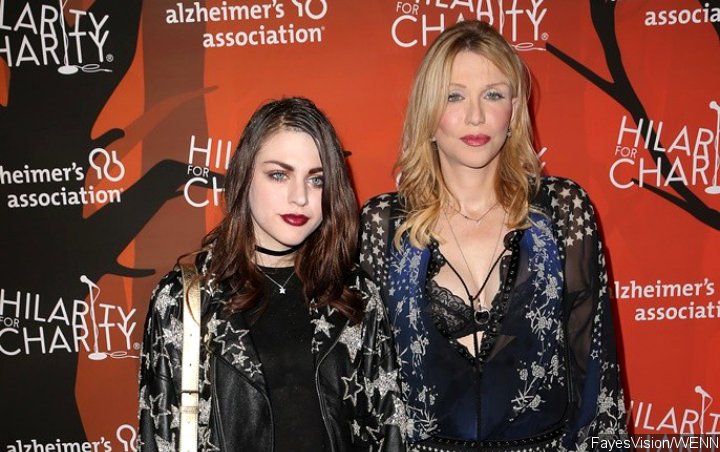 Frances Bean Cobain - Courtney Love