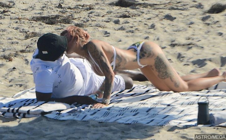 Diddy and Tina Louise's Beach Date