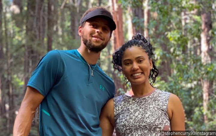 Stephen Curry's Wife Ayesha Unrecognizable After Going Platinum Blonde in New Hair Makeover