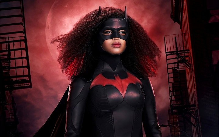 Javicia Leslie Dons Newly-Designed Batsuit in First-Look Images of 'Batwoman' Season 2