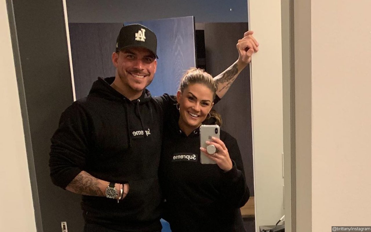 Jax Taylor on Reassuring Pregnant Wife Brittany Cartwright 'How Beautiful She Is': It's 'Important'