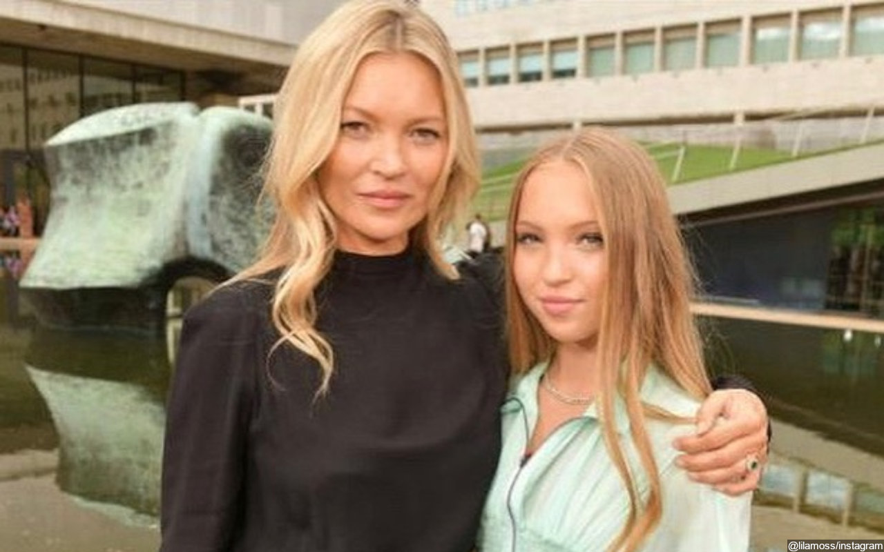 Kate Moss Hits Paris Fashion Week's Runway Alongside Daughter