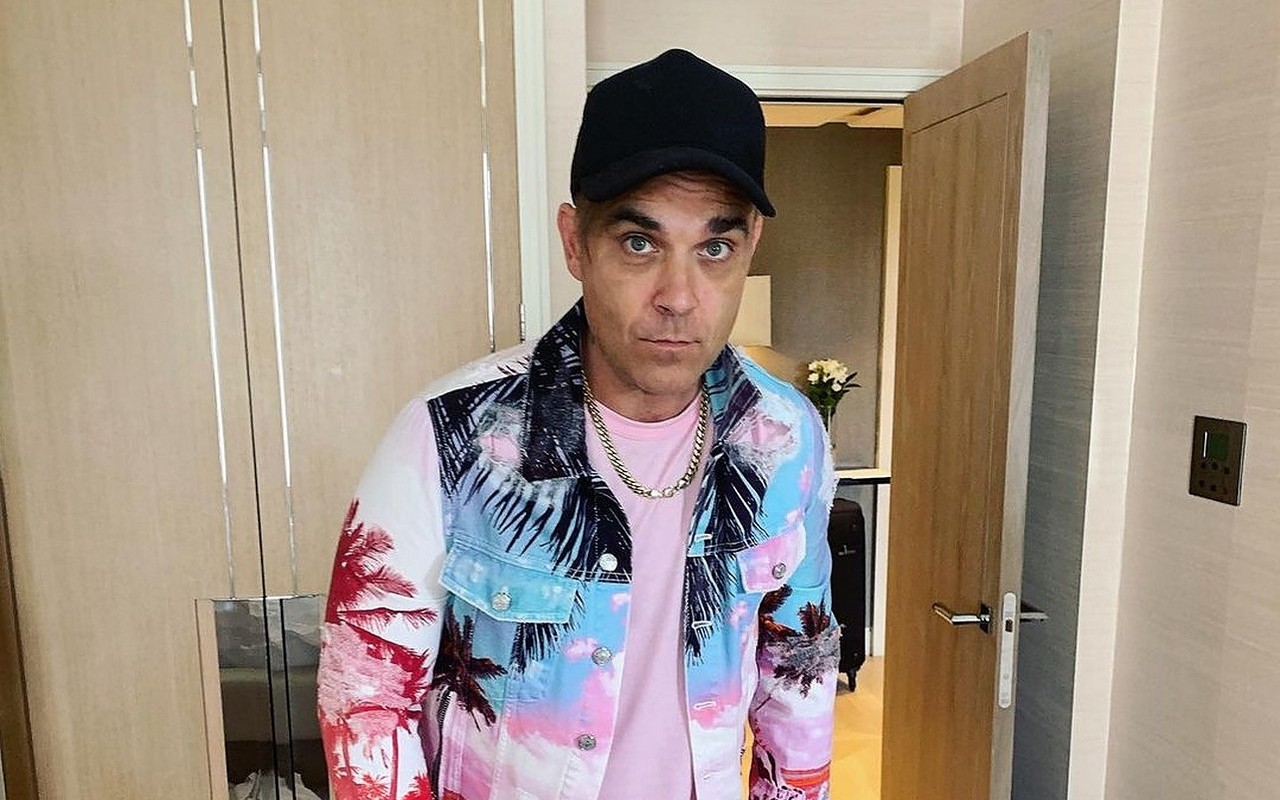 Robbie Williams Buys $32 Million Mansion in Switzerland After Taking Family There Amid Pandemic