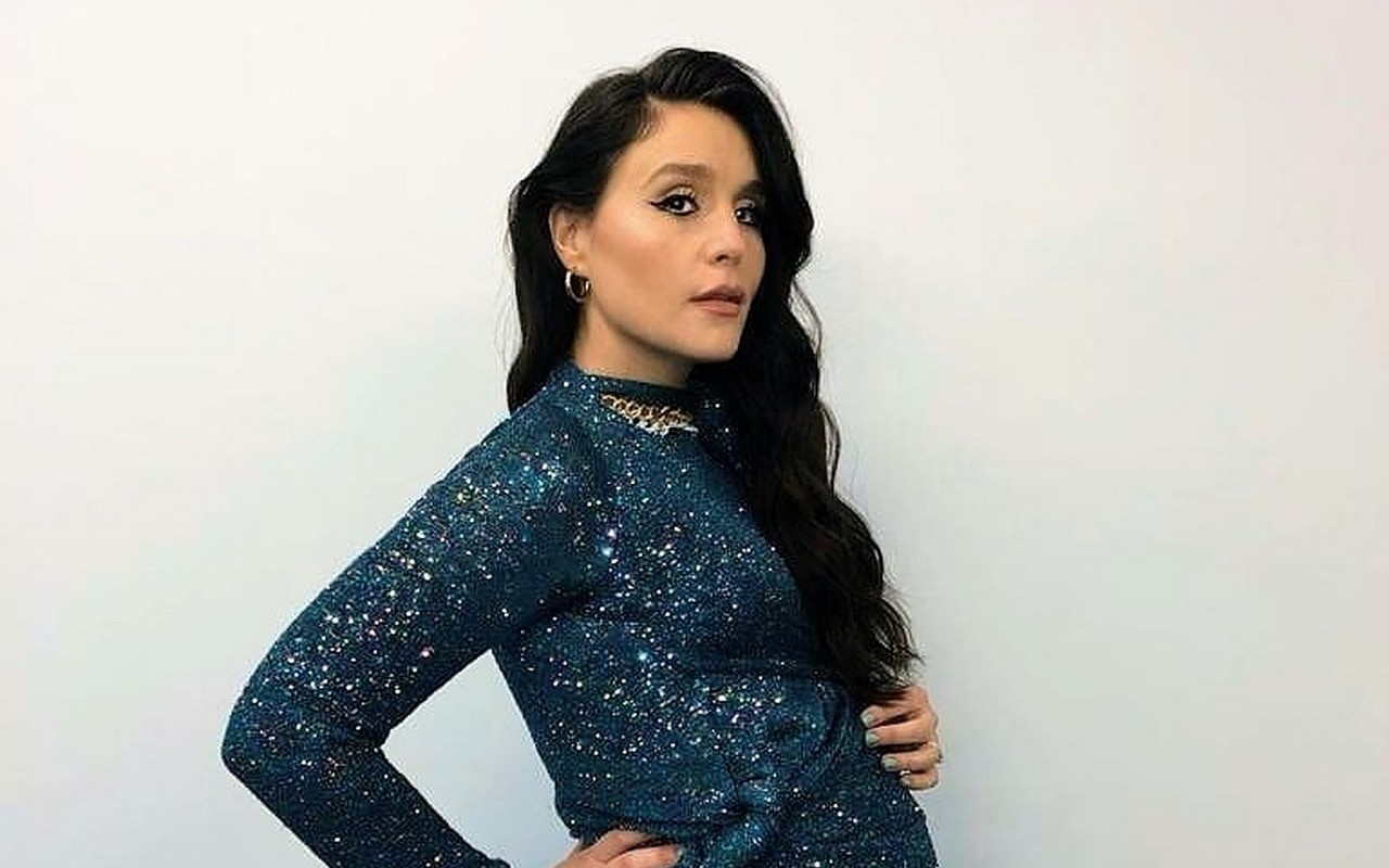 Jessie Ware Debuts Baby Bump as She's Pregnant With Baby No. 3