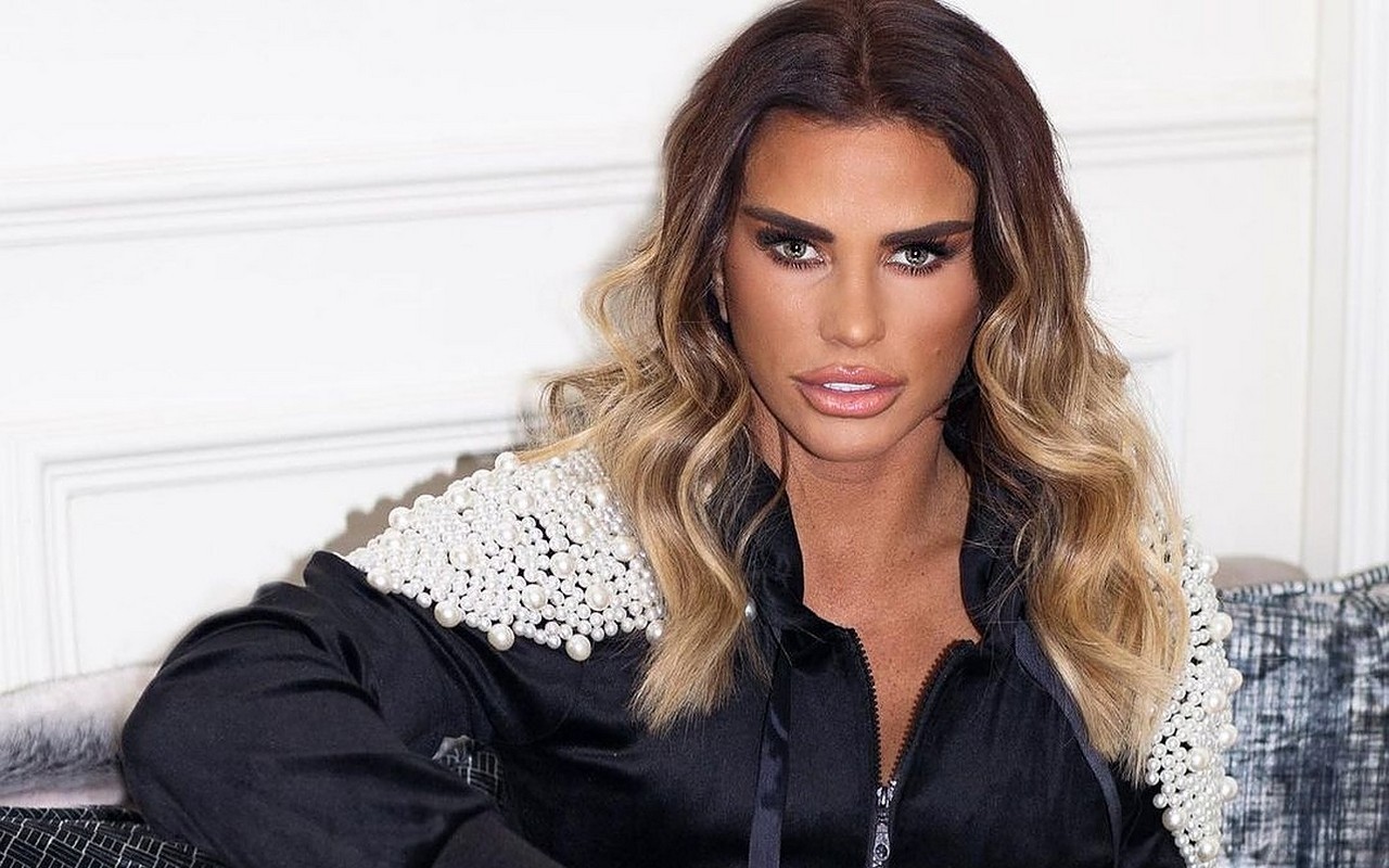 Katie Price Finalizes Divorce Three Years After Split From Husband